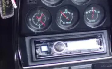 Chevrolet-Corvette-coupe-1968-Black-Black-1