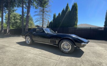 Chevrolet-Corvette-coupe-1968-Black-Black-12