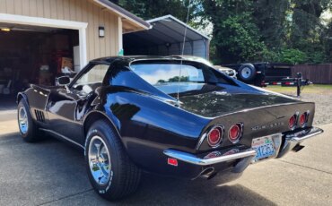 Chevrolet-Corvette-coupe-1968-Black-Black-8