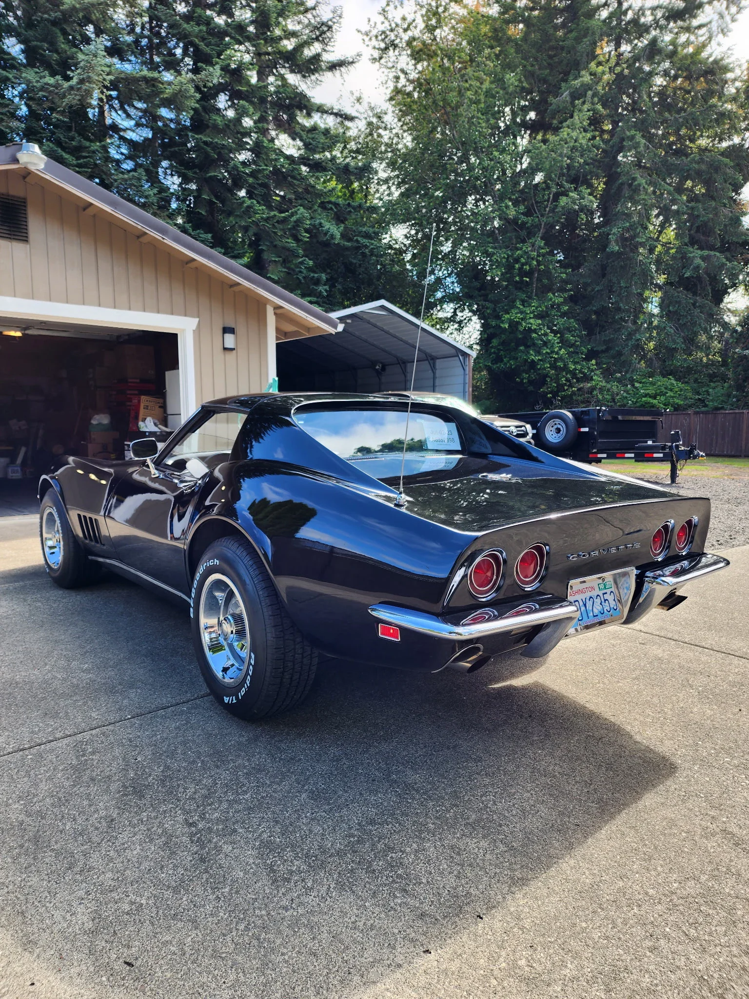 Chevrolet-Corvette-coupe-1968-Black-Black-8