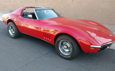Chevrolet-Corvette-coupe-1968-Red-Black-13