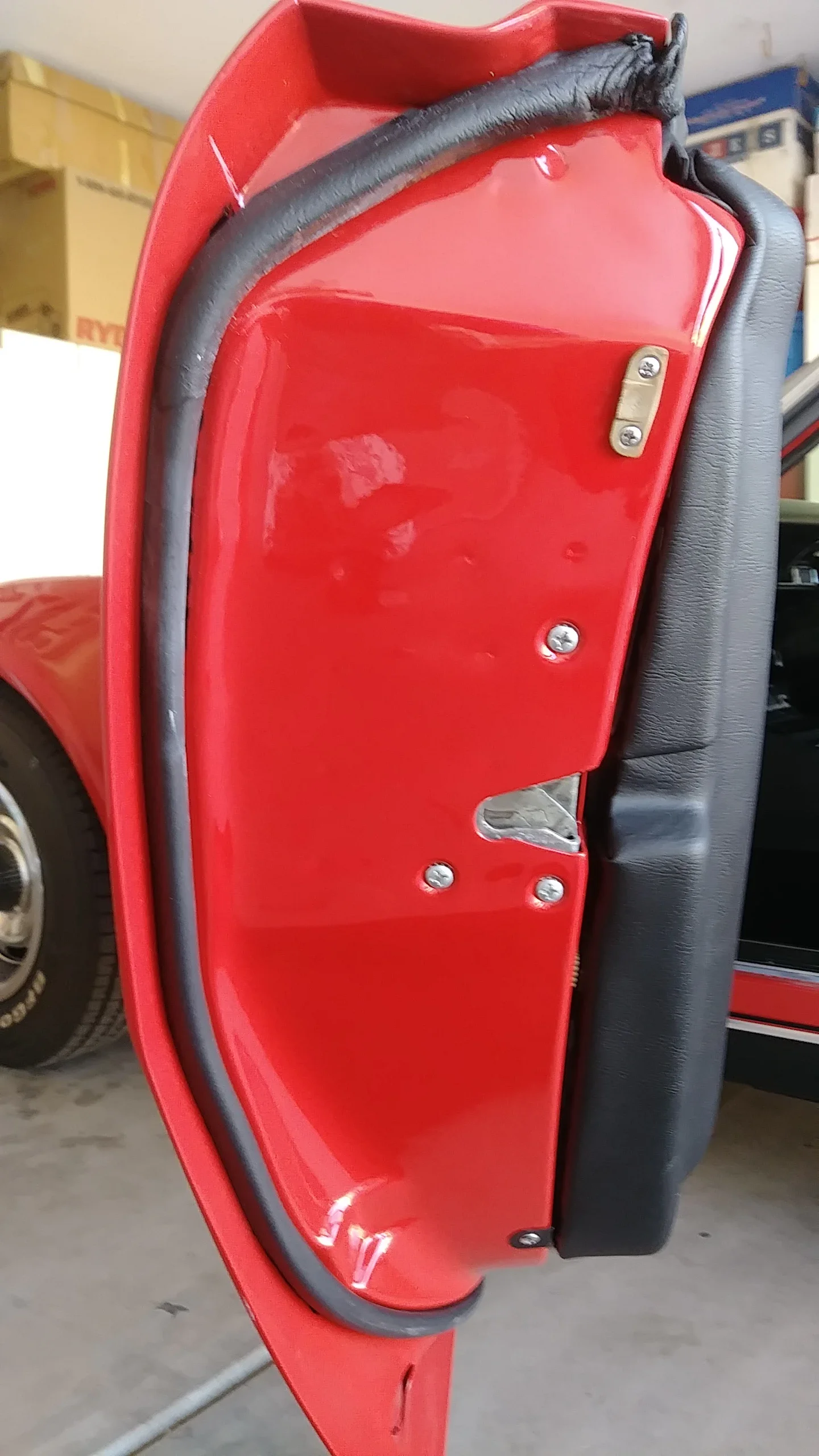 Chevrolet-Corvette-coupe-1968-Red-Black-73