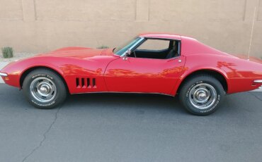 Chevrolet-Corvette-coupe-1968-Red-Black-8