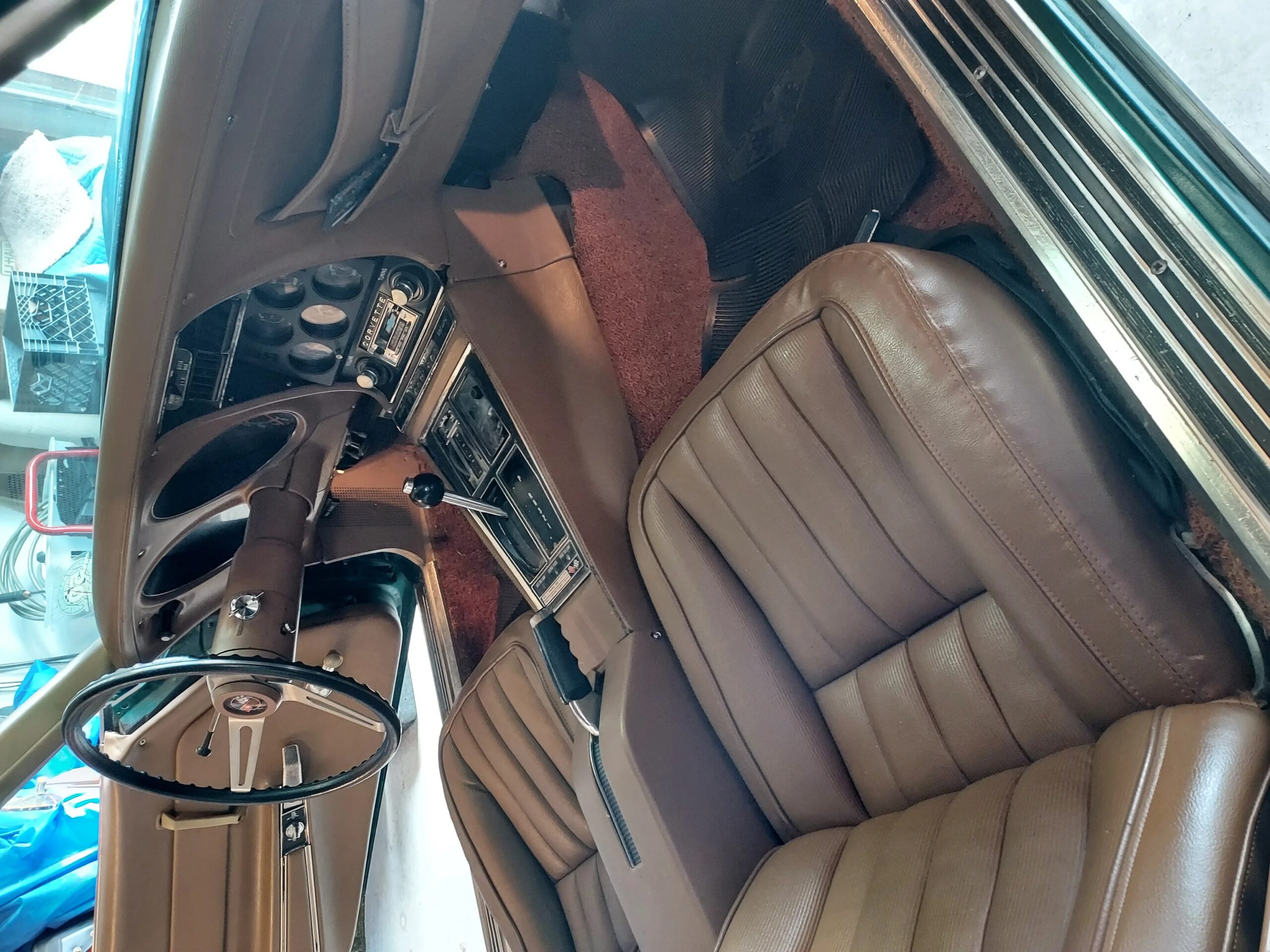 Chevrolet-Corvette-coupe-1969-Medium-Saddle-7