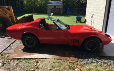 Chevrolet-Corvette-coupe-1969-Red-Black-4