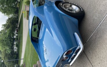 Chevrolet-Corvette-coupe-1970-Blue-Black-9