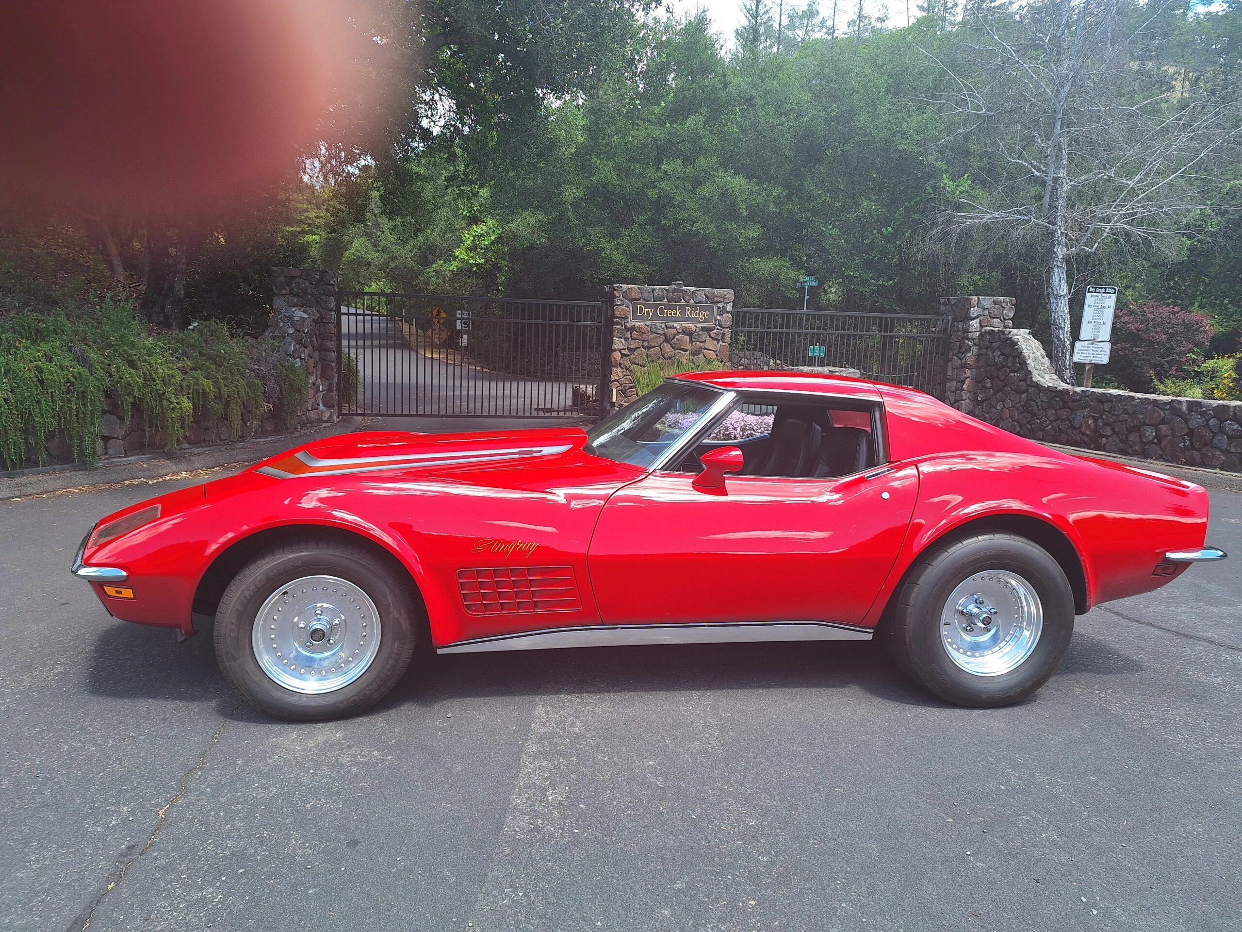 Chevrolet-Corvette-coupe-1970-Red-Black-5