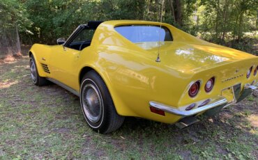 Chevrolet-Corvette-coupe-1971-Yellow-Black-22