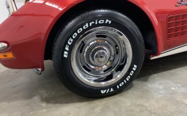Chevrolet-Corvette-coupe-1972-Red-Black-13