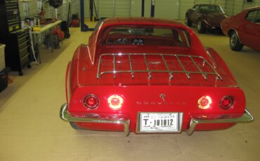 Chevrolet-Corvette-coupe-1972-Red-Red-1