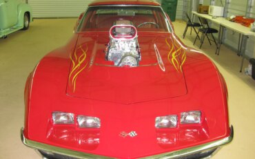 Chevrolet-Corvette-coupe-1972-Red-Red