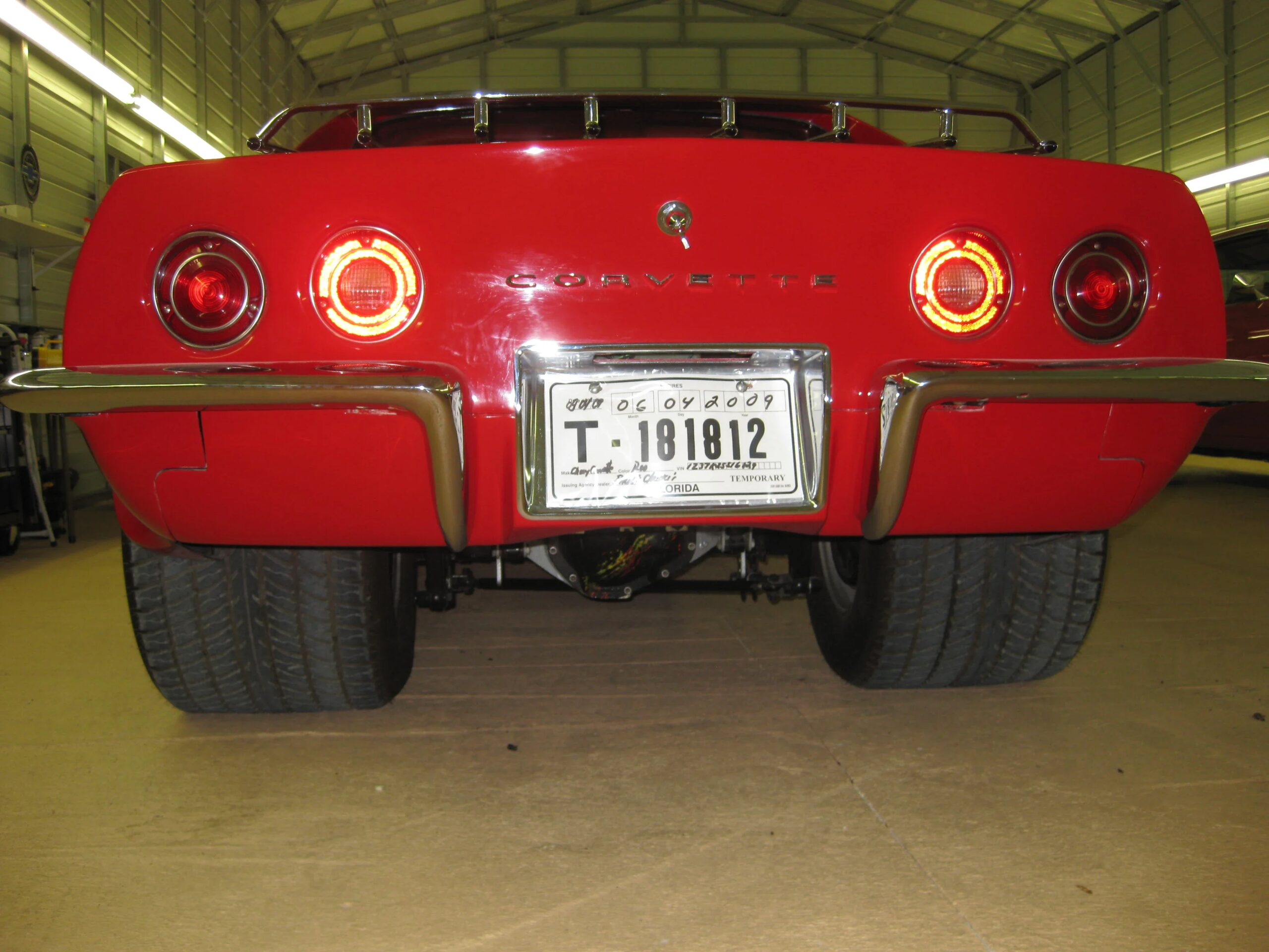 Chevrolet-Corvette-coupe-1972-Red-Red-4