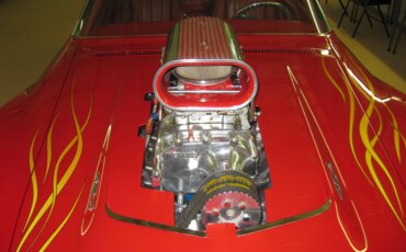 Chevrolet-Corvette-coupe-1972-Red-Red-5