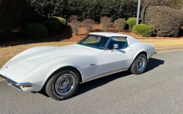 Chevrolet-Corvette-coupe-1972-White-Blue-8