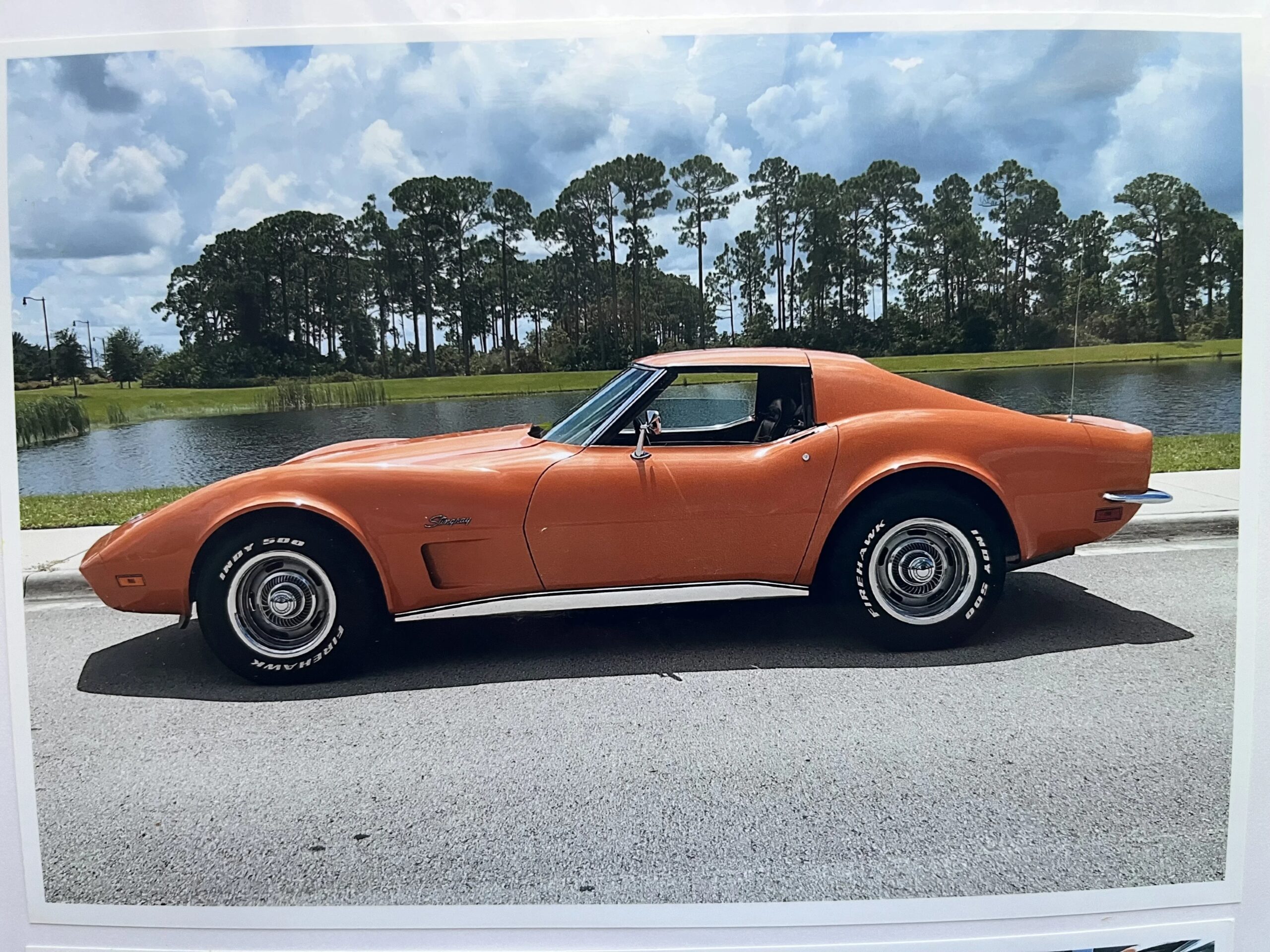Chevrolet-Corvette-coupe-1973-Orange-Medium-Saddle