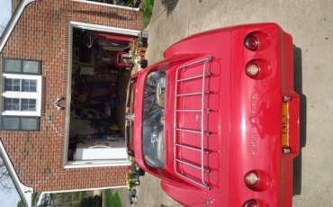 Chevrolet-Corvette-coupe-1974-Red-Tan-1