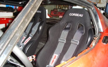 Chevrolet-Corvette-coupe-1976-Red-Black-5