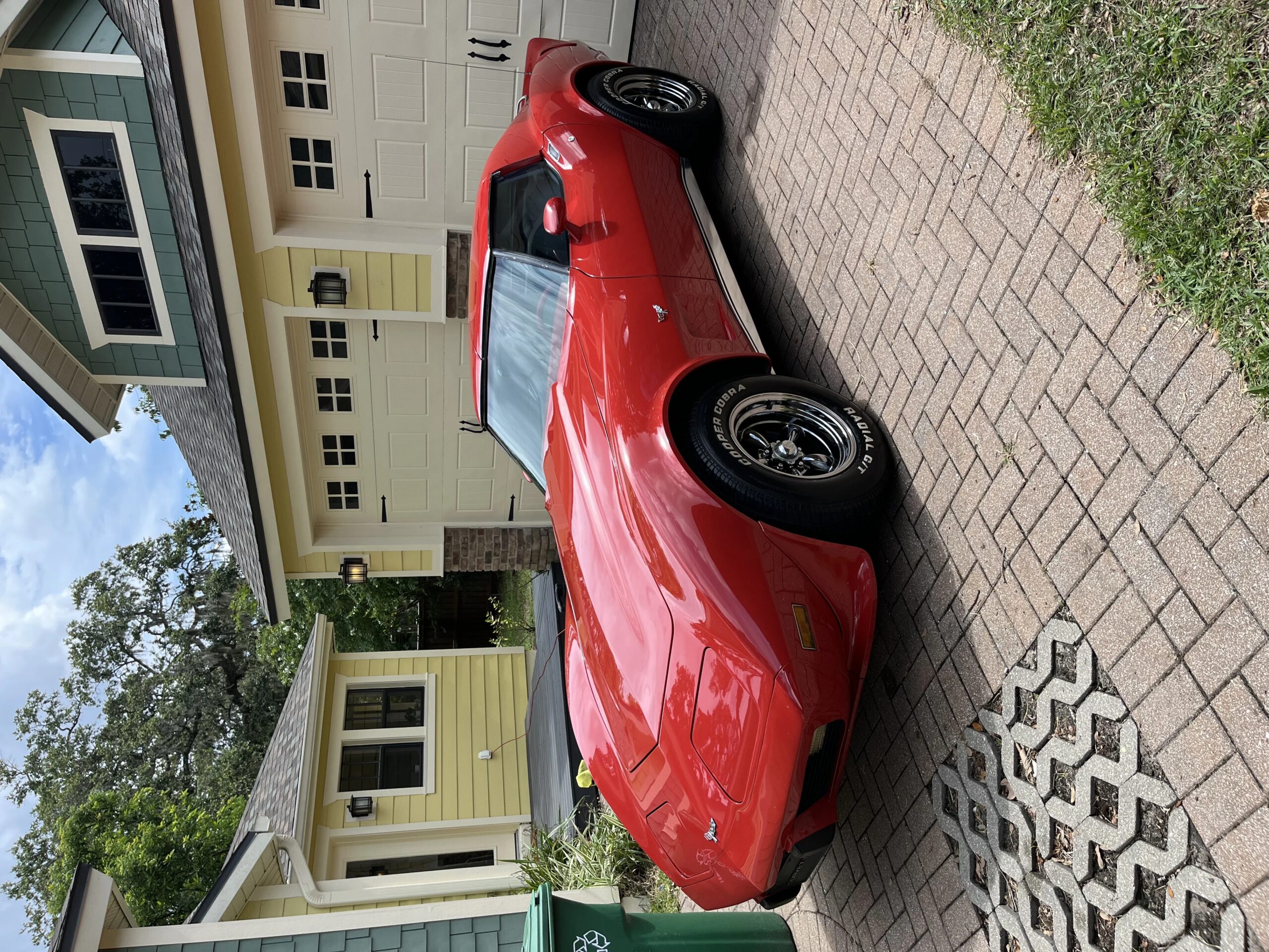 Chevrolet-Corvette-coupe-1977-Red-Red-7