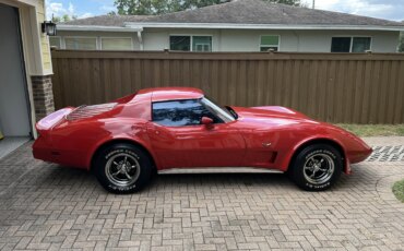 Chevrolet-Corvette-coupe-1977-Red-Red-8
