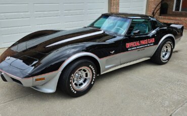 Chevrolet-Corvette-coupe-1978-Black-Silver-3