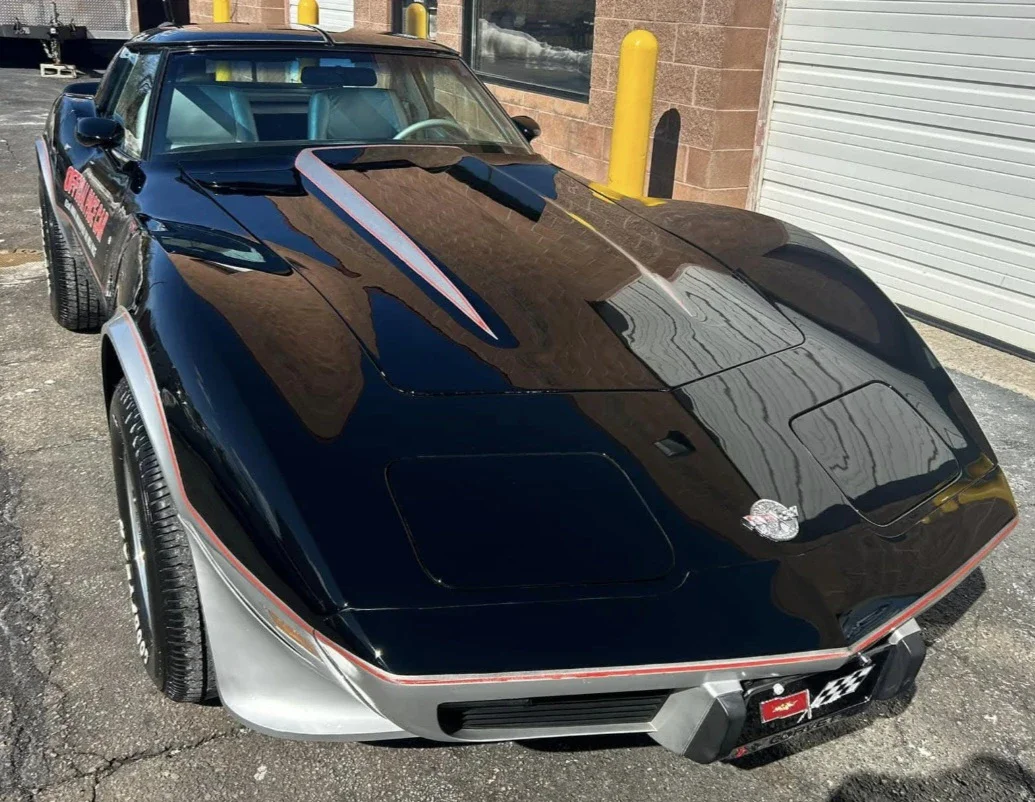 Chevrolet-Corvette-coupe-1978-Black-Silver-8