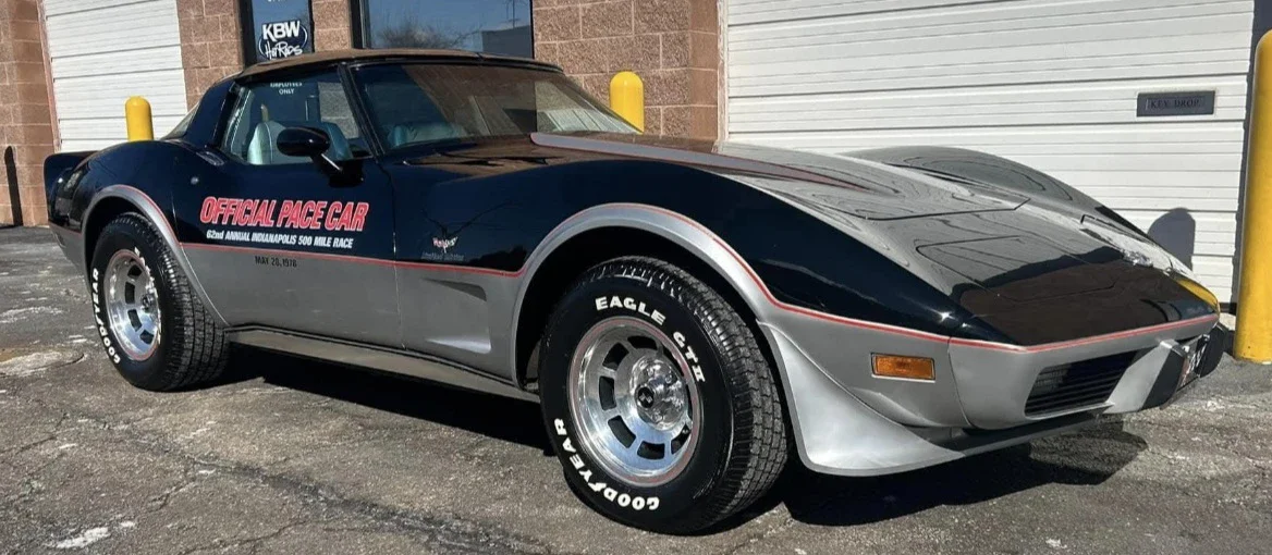 Chevrolet-Corvette-coupe-1978-Black-Silver-9
