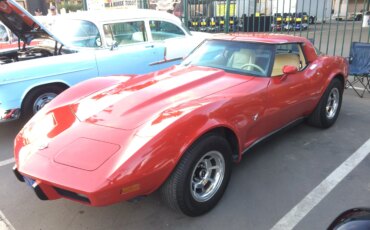 Chevrolet-Corvette-coupe-1978-Red-Tan-3