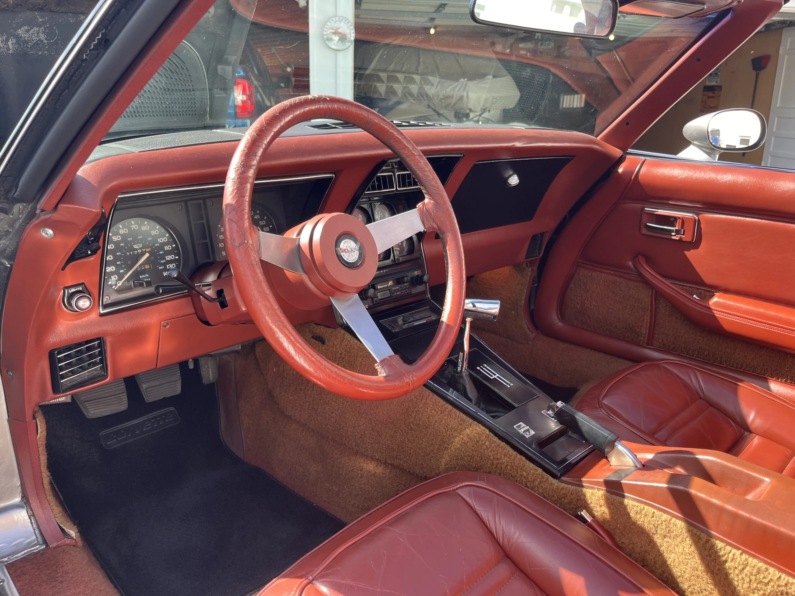 Chevrolet-Corvette-coupe-1978-Saffron-15