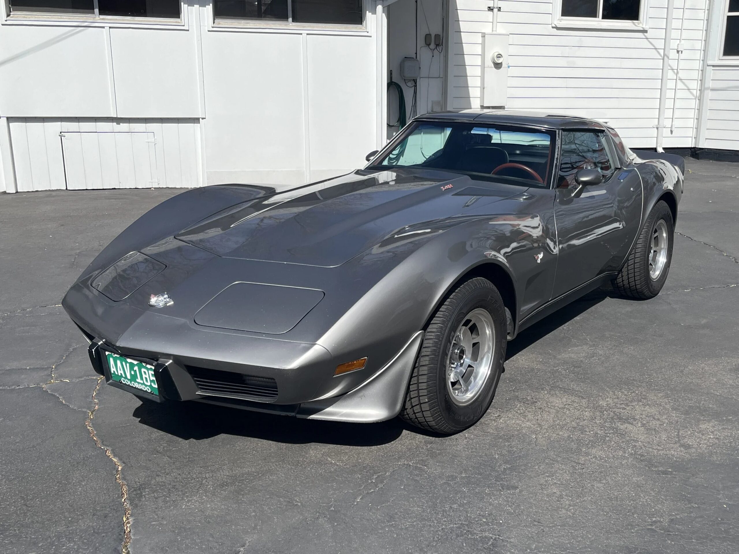 Chevrolet-Corvette-coupe-1978-Saffron-3