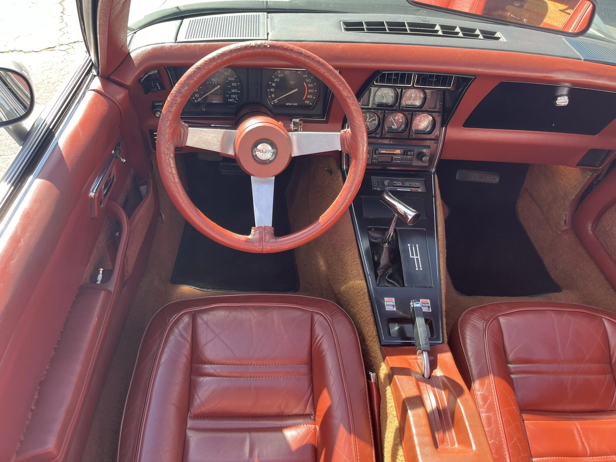 Chevrolet-Corvette-coupe-1978-Saffron-7