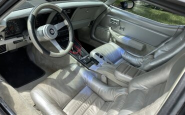 Chevrolet-Corvette-coupe-1978-Silver-8