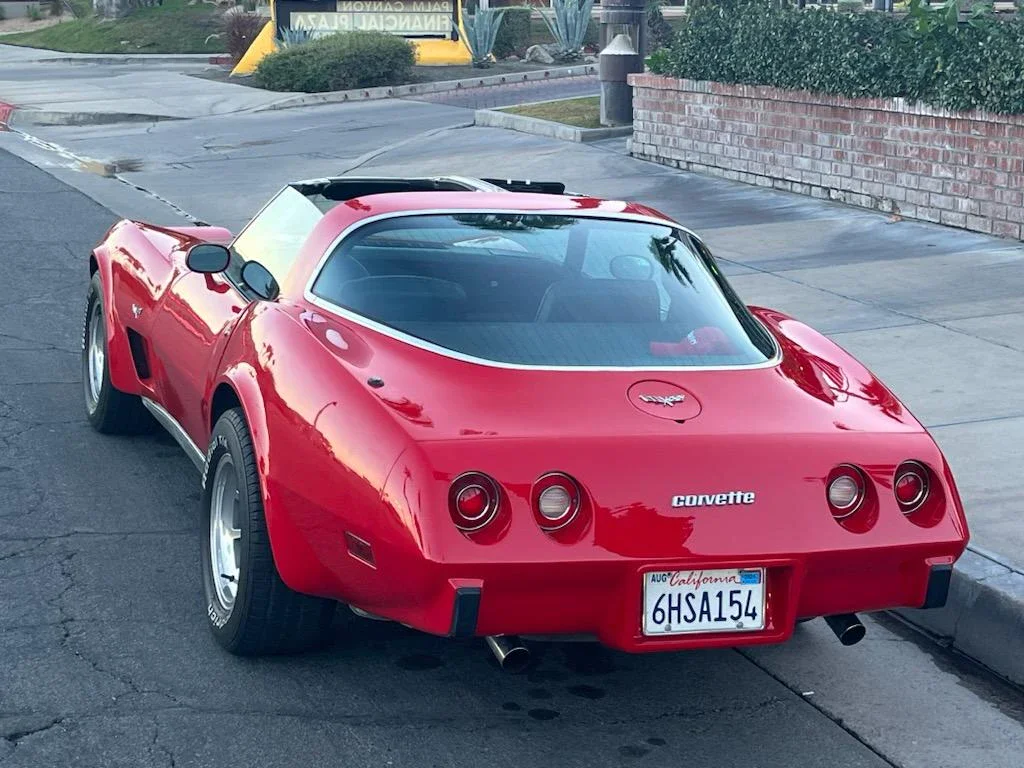Chevrolet-Corvette-coupe-1979-Red-Black-16