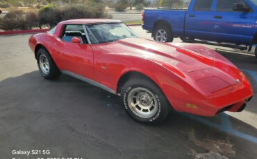 Chevrolet-Corvette-coupe-1979-Red-Black-3