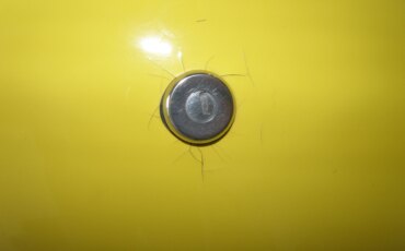 Chevrolet-Corvette-coupe-1979-Yellow-Black-32