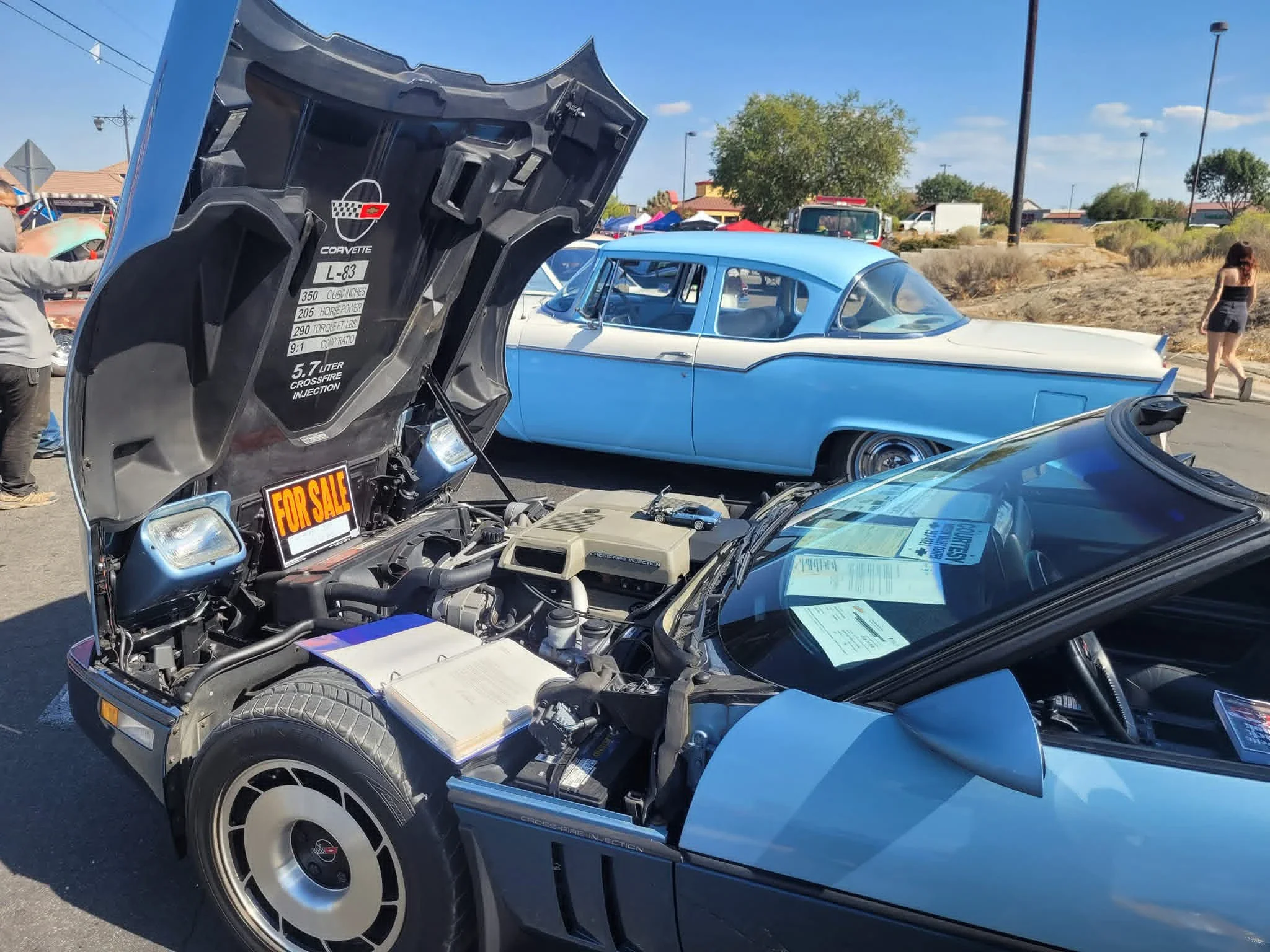 Chevrolet-Corvette-coupe-1984-14