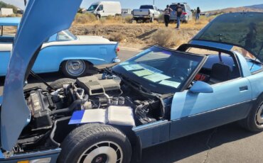 Chevrolet-Corvette-coupe-1984-15