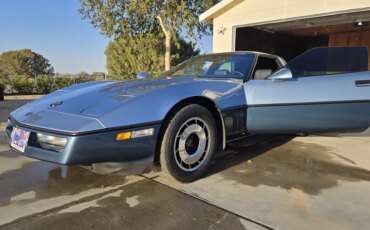 Chevrolet-Corvette-coupe-1984-22
