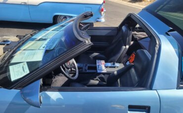 Chevrolet-Corvette-coupe-1984-29