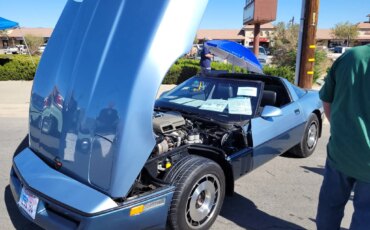 Chevrolet-Corvette-coupe-1984-9
