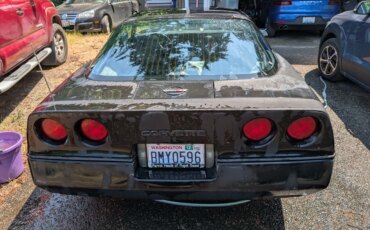 Chevrolet-Corvette-coupe-1984-Black-Gray-3