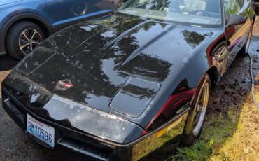 Chevrolet-Corvette-coupe-1984-Black-Gray