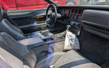 Chevrolet-Corvette-coupe-1984-Black-Gray-4