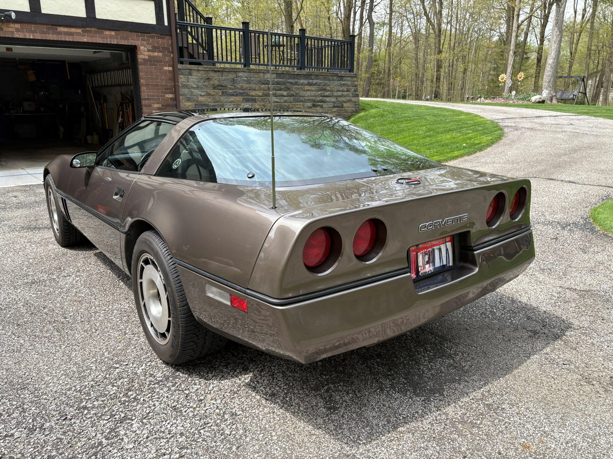 Chevrolet-Corvette-coupe-1984-Other-Other-6