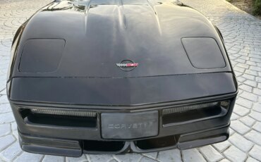 Chevrolet-Corvette-coupe-1985-Black-Gray-9