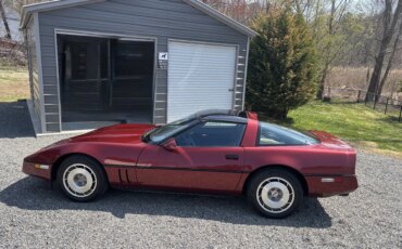 Chevrolet-Corvette-coupe-1987-Red-Black-3
