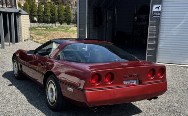 Chevrolet-Corvette-coupe-1987-Red-Black-4