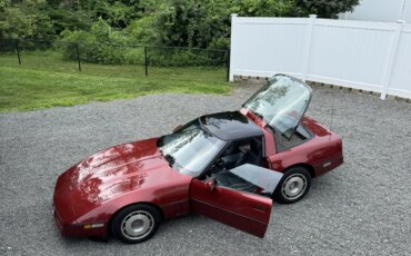 Chevrolet-Corvette-coupe-1987-Red-Black-7