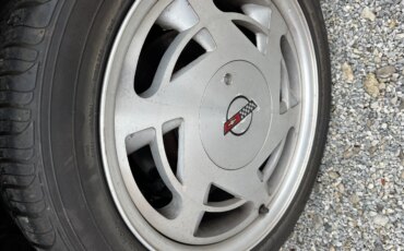 Chevrolet-Corvette-coupe-1987-Red-Red-30