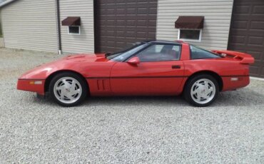Chevrolet-Corvette-coupe-1987-Red-Red