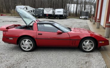 Chevrolet-Corvette-coupe-1987-Red-Red-5